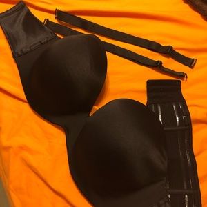 Strapless/straps Cacique bra